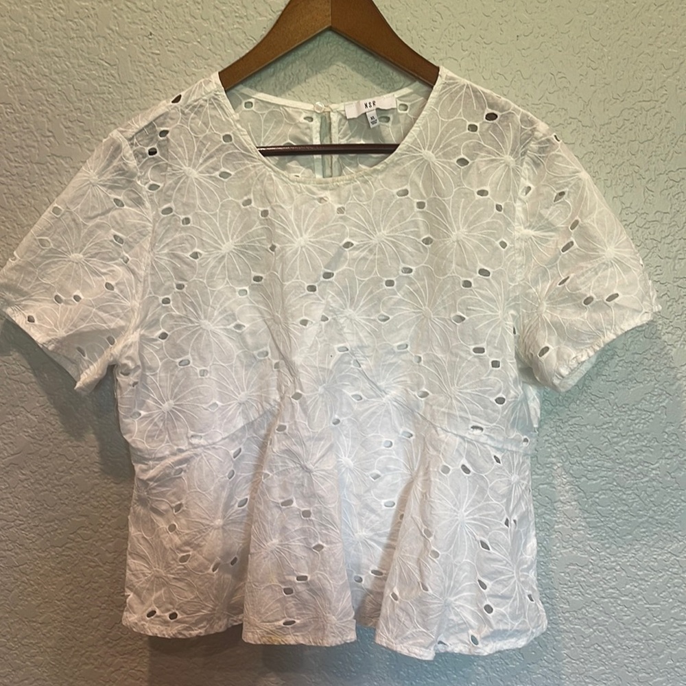 NSR white flower blouse